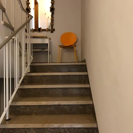 Aparthotel In Rot, Fraenkisches Design, Balkon In Nur 50 Schritten Zum Radweg, Ideal For Long Stay, Relocation Mainstockheim